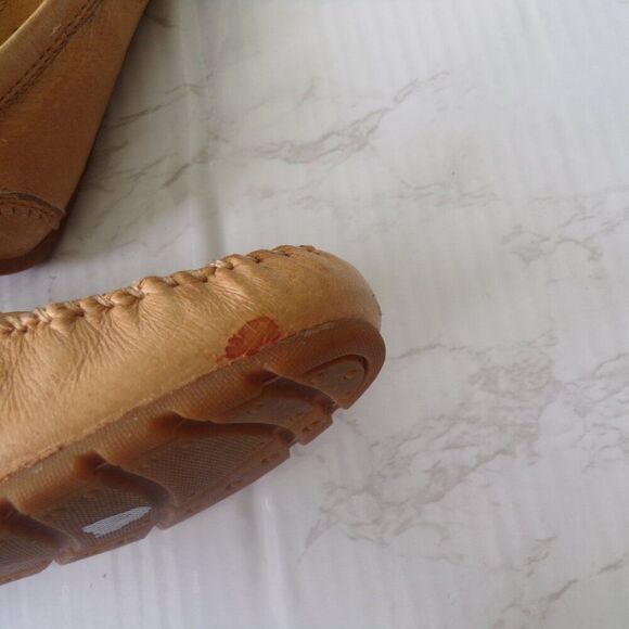 Minnetonka leather loafers 6 - Picture 10 of 13